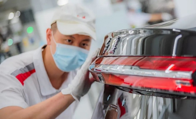 2020年共生产351995辆 一汽集团2021生产目标为64万辆