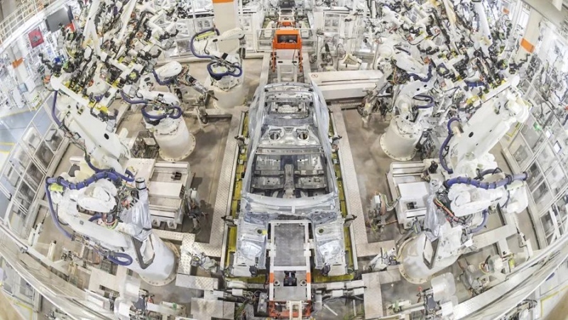 2020年共生产351995辆 一汽集团2021生产目标为64万辆